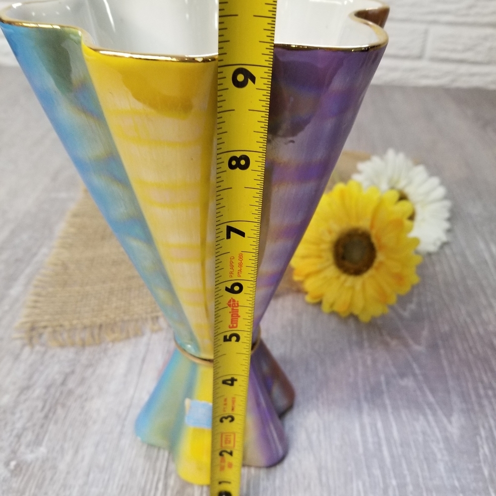 🎉HP🎉Stunning Italian rainbow luster glaze vase🌟 - Picture 6 of 16